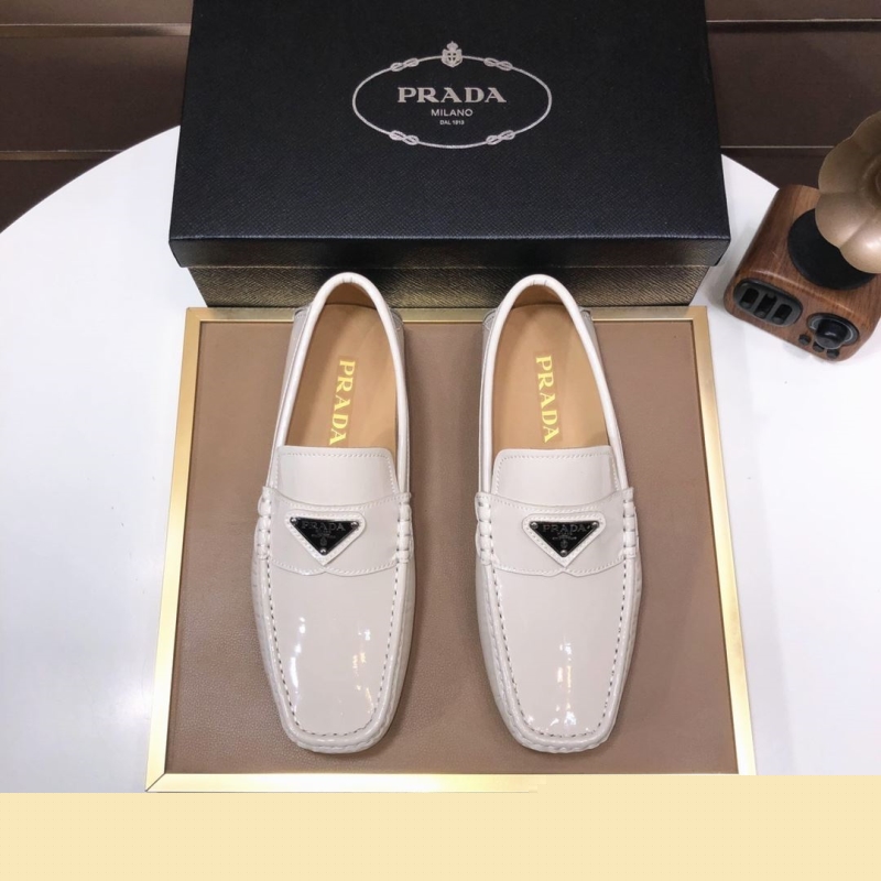 Pra*a leather shoes